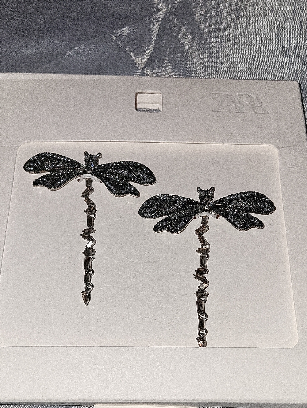 Zara Dragonfly Drop Earrings with Linked Tail Bnib Lp